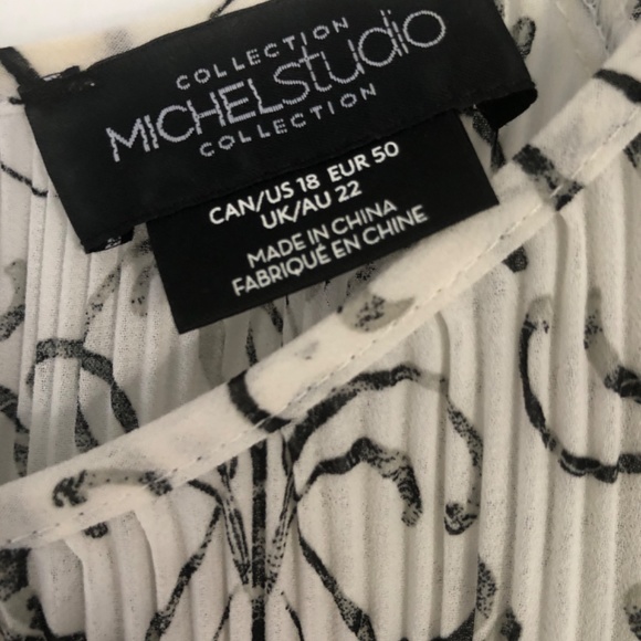 Light flowy long sleeve Michel Studio top - Picture 2 of 4